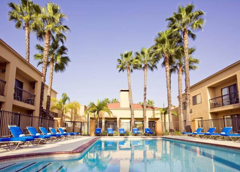 Courtyard By Marriott Los Angeles Hacienda Heights Orange County Exterior photo