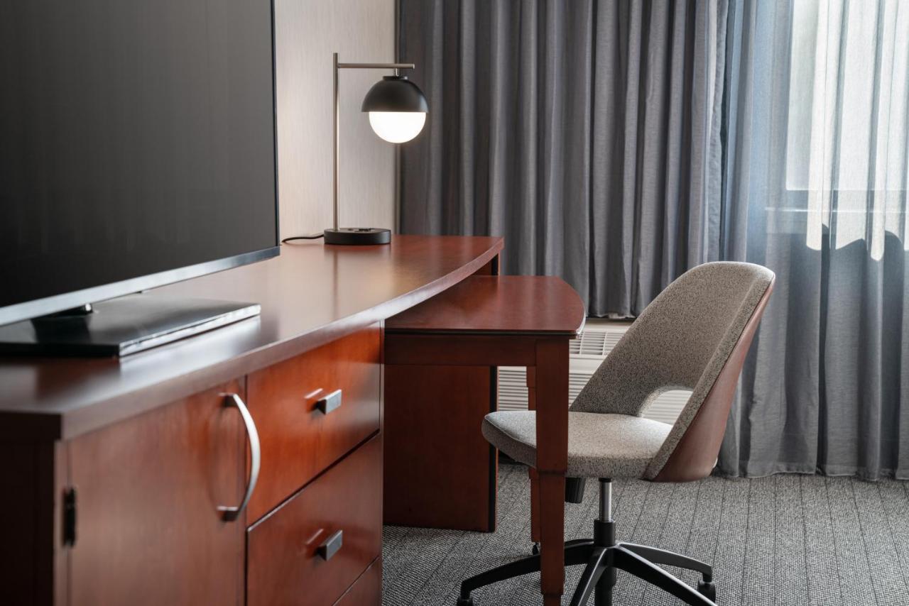 Courtyard By Marriott Los Angeles Hacienda Heights Orange County Exterior photo