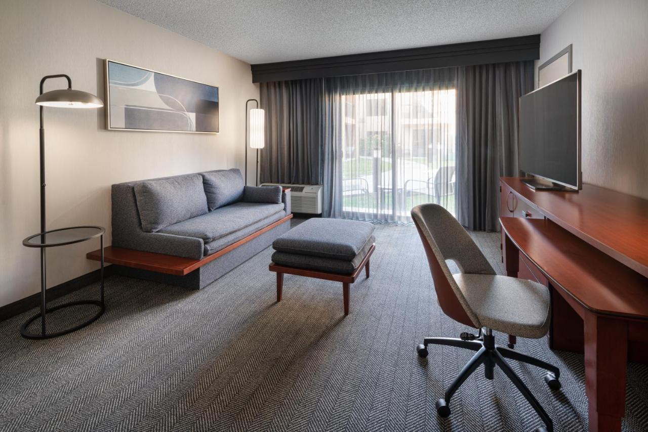 Courtyard By Marriott Los Angeles Hacienda Heights Orange County Exterior photo