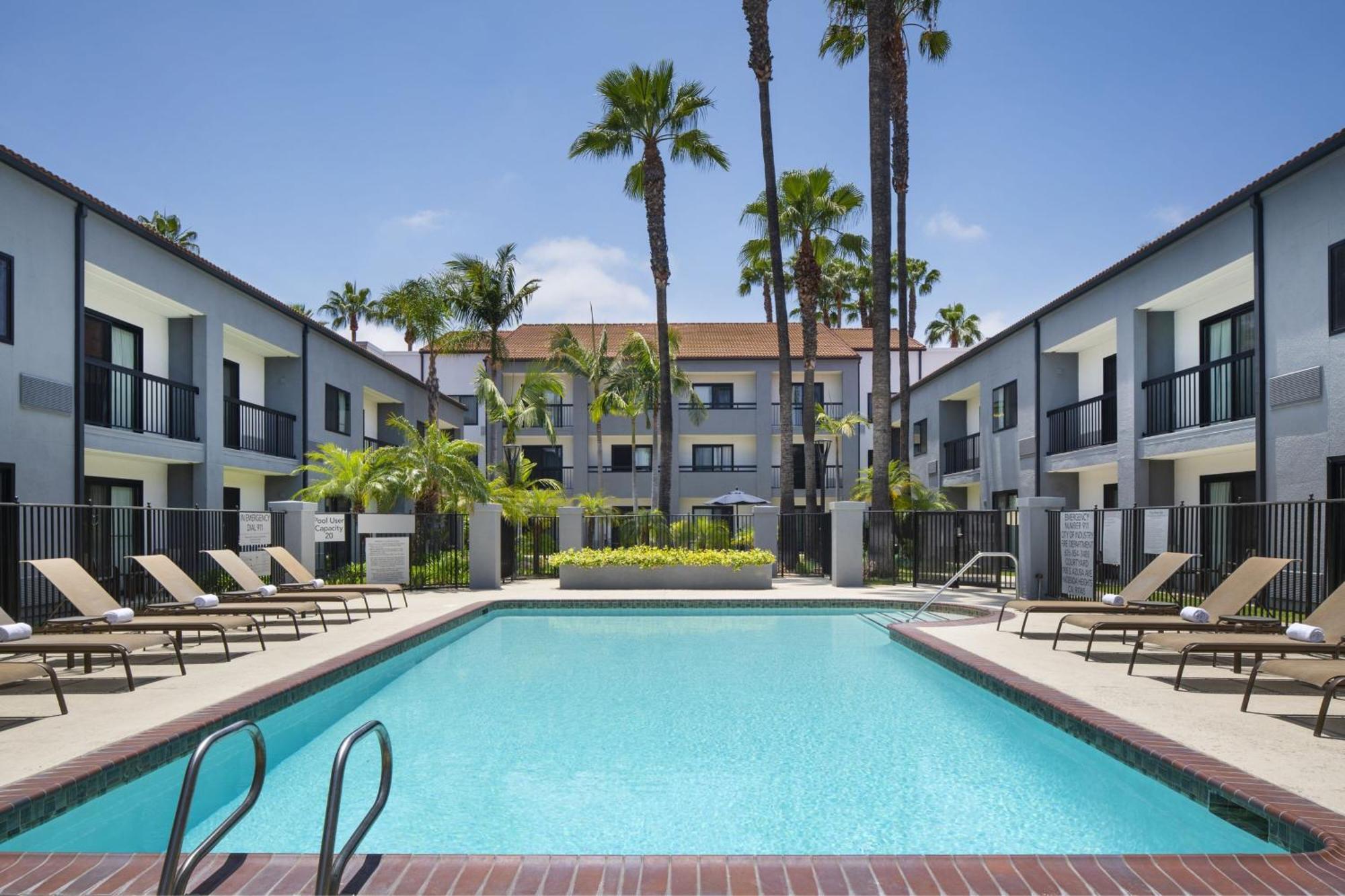 Courtyard By Marriott Los Angeles Hacienda Heights Orange County Exterior photo